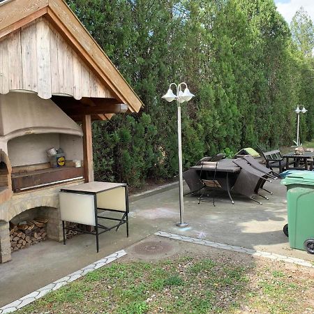 Agape 2 Lägenhet Palić Exteriör bild